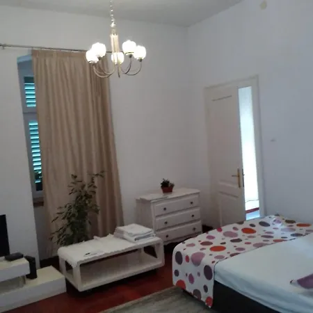 Azur Bacvice Split