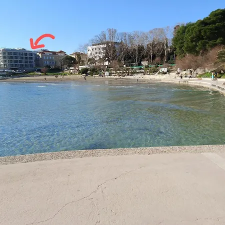 Azur Bacvice Apartman