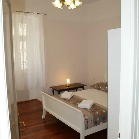Azur Bačvice