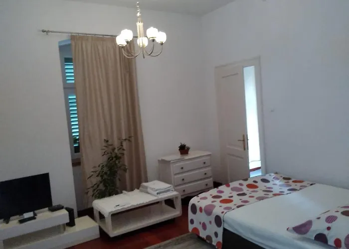 Azur Bacvice Split